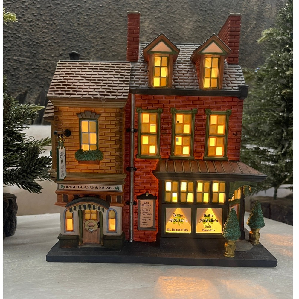 Dept 56 CIC Village City KATIE McCABE'S IRISH BOOKS AND MUSIC Pub 56.58579